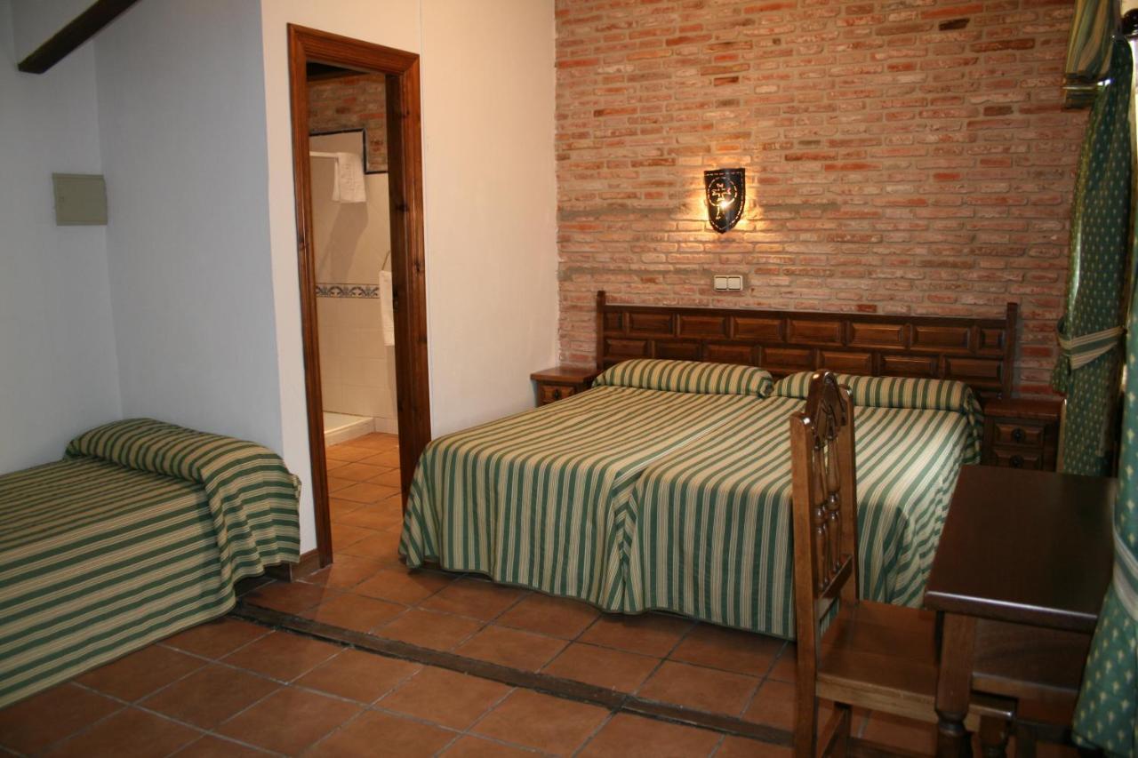 Hotel Rural La Enoteca Del Marques 2*