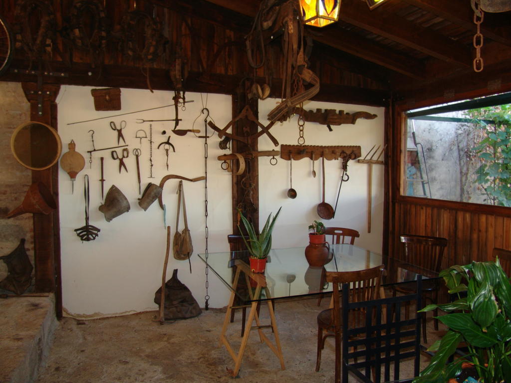 Hotel Rural La Enoteca Del Marques 2*